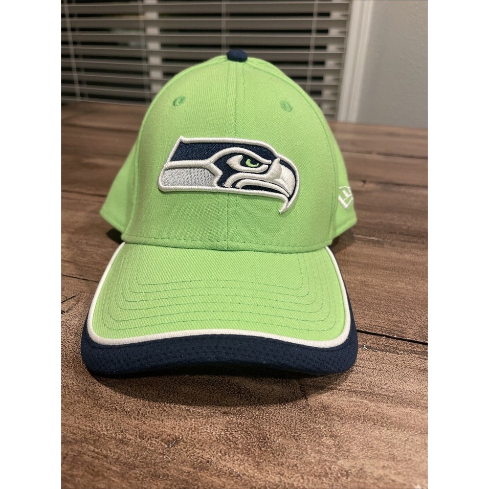 Seattle Seahawks New Era 39thirty Flex‎ Fit Size L-XL
